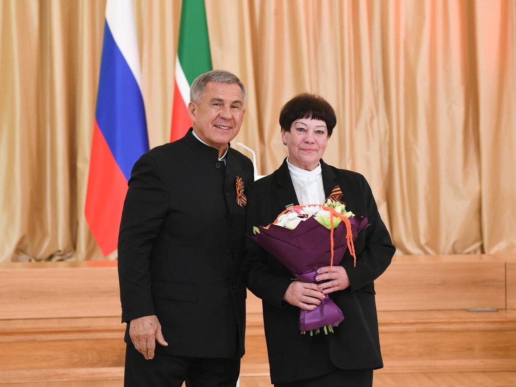 Сотрудница «КАМАЗа» награждена в Казанском кремле